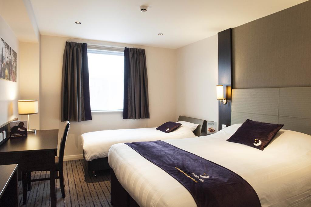 Premier Inn Glasgow East Kilbride - Peel Park Kamer foto