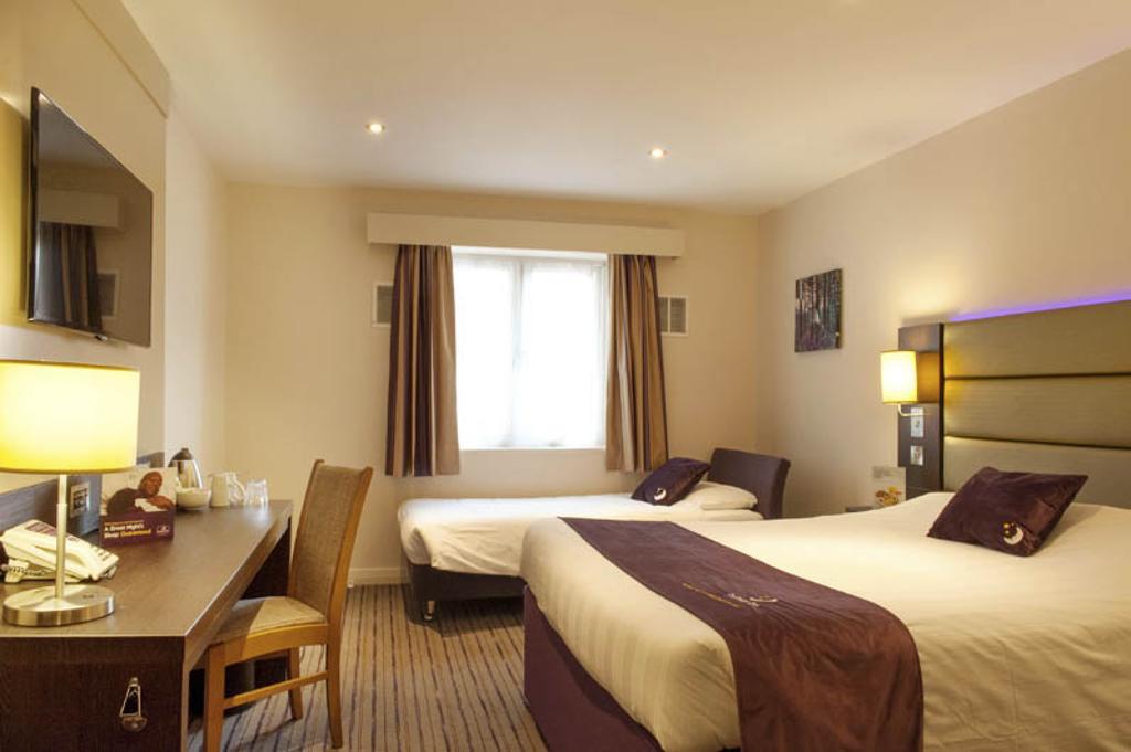 Premier Inn Glasgow East Kilbride - Peel Park Kamer foto