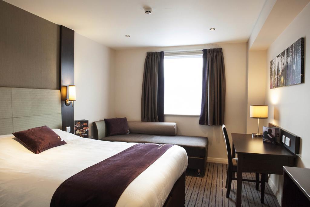 Premier Inn Glasgow East Kilbride - Peel Park Kamer foto
